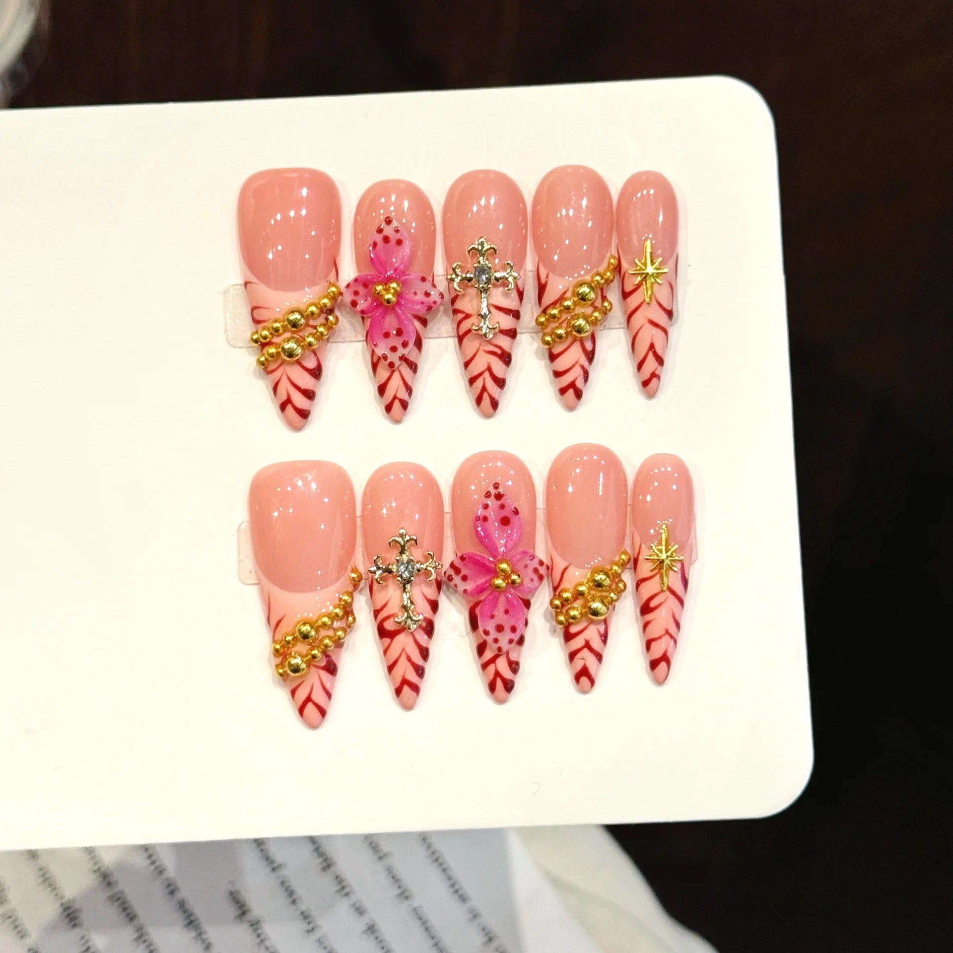 10Pcs Long Retro Stiletto Handmade Press on Nails Green Cat Eye Fake Nails with 3D Snake Design False Nail 네일팁 Накладные Ногти