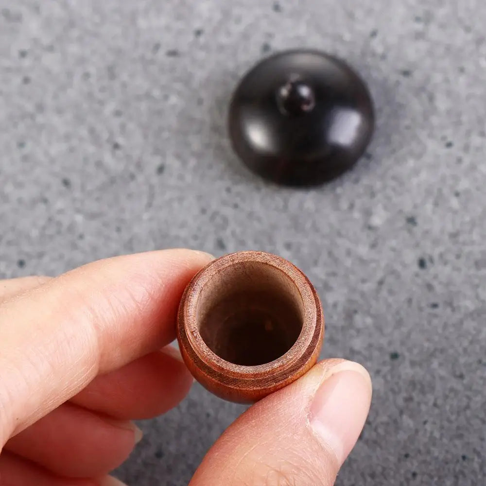 Portable Acorn Shape Outdoor Sandalwood Capsules Organizer Granule Storage Box Travel Pill Case Wooden Pill Box