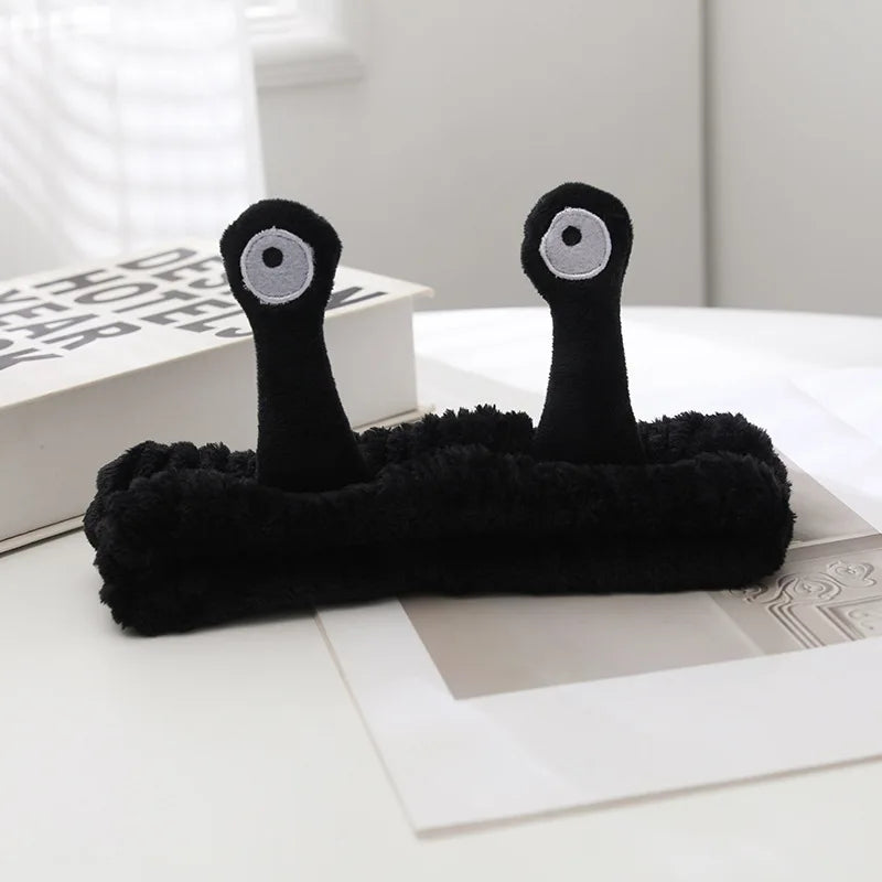 2025 New Cartoon Cross-border Funny Snail Face Wash Headband, Cute Plush Headband Suitable for Women's Face Washing and Makeup
